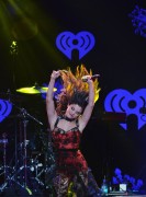 Селена Гомес (Selena Gomez) Z100’s Jingle Ball 2013 at Madison Square Garden in New York City - 13.12.13 - 94xHQ 909b94296581487