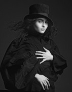 Хелена Бонем Картер (Helena Bonham Carter) фотограф Clive Arrowsmith 1999 - 7xHQ 5ba0b5297582136