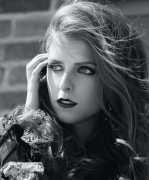 Анна Кендрик (Anna Kendrick) фото John Russo,2012 для Angeleno - 9хHQ 642fa8297586961