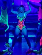Бритни Спирс (Britney Spears) 2013-12-27 Opens Her Las Vegas Show 'Piece of Me' at Planet Hollywood - 585xHQ 53f394302072330