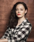 Роуз МакГоун (Rose McGowan) 2014-01-17 portrait at The Collective and Gibson Lounge Powered by CEG in Park City (15xHQ) A5a36b303795905