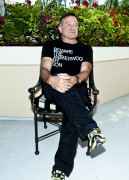 Робин Уильямс (Robin Williams) World's Greatest Dad - Photocall, Los Angeles, 2009 (33xHQ) Eacd15305516152