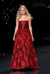 AnnaSophia Robb - Go Red For Women The Heart Truth Red Dress Fashion