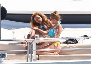 Мелани Браун (Melanie Brown) Bikini Candids on a Yacht in Sydney,09.02.14 - 33xHQ 2dc977307772428