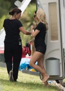 Памела Андерсон (Pamela Anderson) - shooting a commercial in Auckland February 13 2014 - 16 HQ F74fd8307872825
