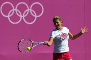 Виктория Азаренко - training at 2012 Olympics in London (13xHQ) Fe5567309943436