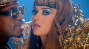 Кэти Перри (Katy Perry) Dark Horse Music Video Stills, 02.20.2014 - 44xHQ 1a4bf8313127568