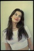 Лив Тайлер (Liv Tyler) Mikel Roberts Photoshooting - January 1997 - 18xHQ 6b7810313140911