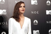 Emma Watson - Страница 3 25433d315284573