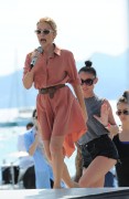 Кайли Миноуг (Kylie Minogue) performs on stage for french tv station Canal+ in Cannes 5/20/14 - 126 HQ/MQ 914ec1327901940