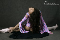 [Image: 44f6fd333252232.jpg]