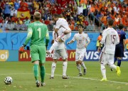 Spain vs. Netherlands - 2014 FIFA World Cup Group B Match, Fonte Nova Arena, Salvador, Brazil, 06/13/2014 (412xHQ) 1326ec333299246