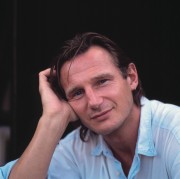 Лиам Нисон (Liam Neeson) Mark Tillie Photoshoot 1995 (3xHQ) 439fe6336185456