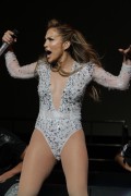 Дженнифер Лопез (Jennifer Lopez) 103.5 KTU's KTUphoria 2014 in New Jersey - June 29, 2014 - 143xUHQ B94761336189245