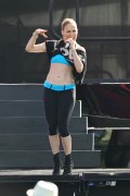Дженнифер Лопез (Jennifer Lopez) Rehearsing for the IHeartRadio Pool Party in Miami Beach - June 28, 2014 - 91xUHQ 681c5a336190387