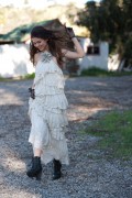 Виктория Джастис (Victoria Justice) Topanga Ranch Motel Fashion Shoot at Topanga Beach in California - January 23, 2011 (442xHQ) 9b3bfb336573725