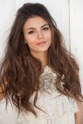 Виктория Джастис (Victoria Justice) Topanga Ranch Motel Fashion Shoot at Topanga Beach in California - January 23, 2011 (442xHQ) A2ef96336573220