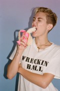 Майли Сайрус (Miley Cyrus) Tyrone Lebon Photoshoot - 94 MQ 94b9fa336749779
