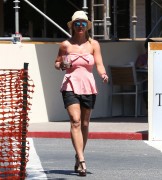 Бритни Спирс (Britney Spears) Coffee Bean run in Los Angeles, 08.07.2014 (16xHQ) 4763e7338625737