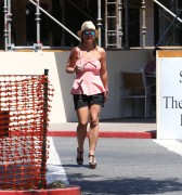 Бритни Спирс (Britney Spears) Coffee Bean run in Los Angeles, 08.07.2014 (16xHQ) 73495c338625694