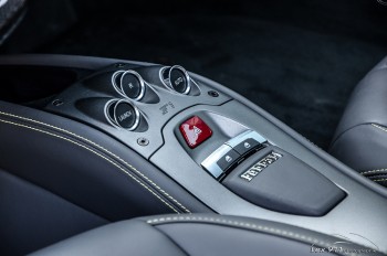013e93352954073.jpg