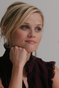 Риз Уизерспун (Reese Witherspoon) Four Christmases press conference portraits by Munawar Hosain , Beverly Hills - 16.11.2008 (74xHQ) 3885db355596134