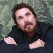 Кристиан Бэйл (Christian Bale) 'American Hustle' press conference (New York, 06.12.2013) Fc20f9356888023