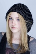 Dakota Fanning - Страница 2 1e890c357066666