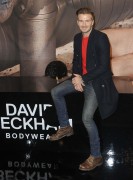 Дэвид Бекхэм (David Beckham) H&M Super Bowl Launch Event (February 1, 2014) (175xHQ) F2acf6359749401