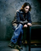 Джонни Депп (Johnny Depp) фотограф Lorenzo Agius, февраль 2004 (9хUHQ) 3dbc4d359770153