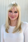 Анна Фэрис (Anna Faris) Mom Press Conference, West Hollywood, 10.24.14 (15xHQ) 4c494f361072004