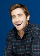 Джейк Джилленхол (Jake Gyllenhaal) "Love and Other Drugs" - Photocall, Los Angeles, 11/07/2010 (8xHQ) 151608363033598