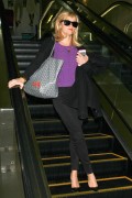 Риз Уизерспун (Reese Witherspoon) LAX airport October 30-2014 (52xHQ) C20ea8363286616