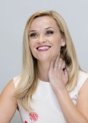 Риз Уизерспун (Reese Witherspoon) Wild Press Conference, Four seasons Los Angeles, 11.06.2014 (51xHQ) 54fb9f364142091