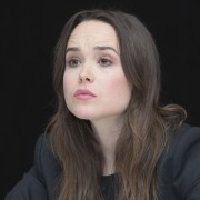 Эллен Пейдж (Ellen Page) X-Men Days of Future Past Press Conference, Ritz Carlton Hotel, 2014 - 60xHQ D7c62e364165502