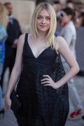 Dakota Fanning - Страница 4 272d47364176701