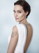 Анджелина Джоли (Angelina Jolie)   Mario Testino Photoshoot for Vanity Fair December 2014 - 3xHQ 75fb8e366229366