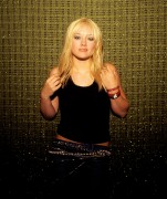 Хилари Дафф (Hilary Duff) Renaud Corlouer Photoshoot 2004 - 43xHQ B4d52c367213037