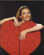 Кайли Миноуг (Kylie Minogue) Showgirls Tour (13xHQ) Fa4494370129998