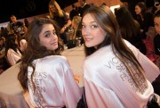 Victoria's Secret models - Backstage prior to the 2014 Victoria's Secret Fashion Show in London - 12/02/2014 (36xHQ) Db8506372188412