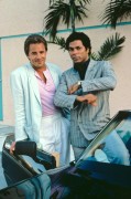 Полиция Майами: Отдел нравов / Miami Vice (сериал 1984 – 1990) 6b51c2377693979