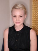 Кэри Маллиган (Carey Mulligan) Portaits at the Dubai Film Festival - 13.12.2010 (17xHQ) A04346379449617