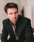Том Круз (Tom Cruise)  фото для Esquire, 2002 (9xHQ)  B76218380430197