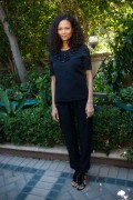 Тэнди Ньютон (Thandie Newton) The Slap Pres Conference (Four Seasons Los Angeles, 2015) 8c5b3a384267768