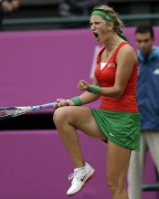 Виктория Азаренка - at 2012 Olympics in London (96xHQ) F6fcbf384411229