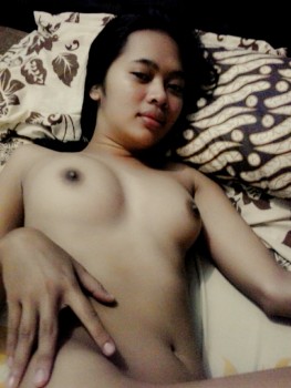 cewek bugil