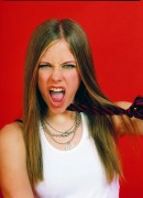 Аврил Лавин (Avril Lavigne) MTV Studios Photoshooting, Rome 06.12.2003 (26xHQ) 4dfbb1390440634