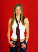 Аврил Лавин (Avril Lavigne) MTV Studios Photoshooting, Rome 06.12.2003 (26xHQ) 8f49df390440382