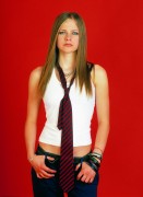 Аврил Лавин (Avril Lavigne) MTV Studios Photoshooting, Rome 06.12.2003 (26xHQ) Ef3895390440473