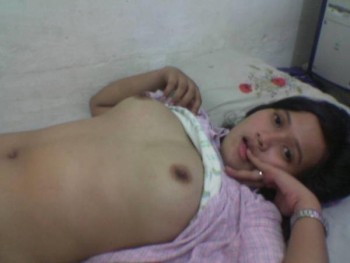 mahasiswi bugil